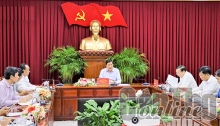 Đồng chí Phạm Văn Hiểu phát biểu tại cuộc họp