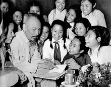 Nhận thức và thực hành văn hóa Hồ Chí Minh