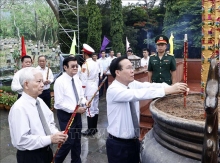Chủ tịch nước dự các hoạt động kỷ niệm 76 năm Ngày Thương binh - Liệt sĩ tại Côn Đảo